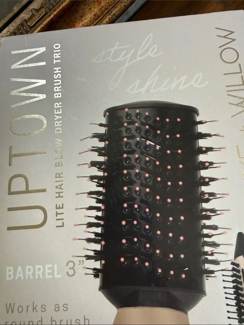 Luxe Willow 3-in-1 Hair Blow Dryer Brush Trio. Gold/Black-Round brush blow dryer